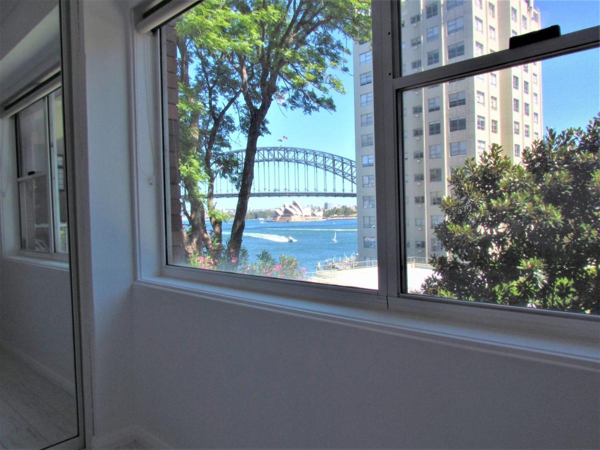 Spectacular Views Of Sydney Harbour With Car Space Exterior photo